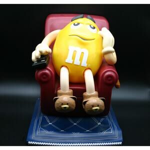 M&M's L-Z-Boy Recliner Candy Dispenser Limited Edition Collectible No Candy
